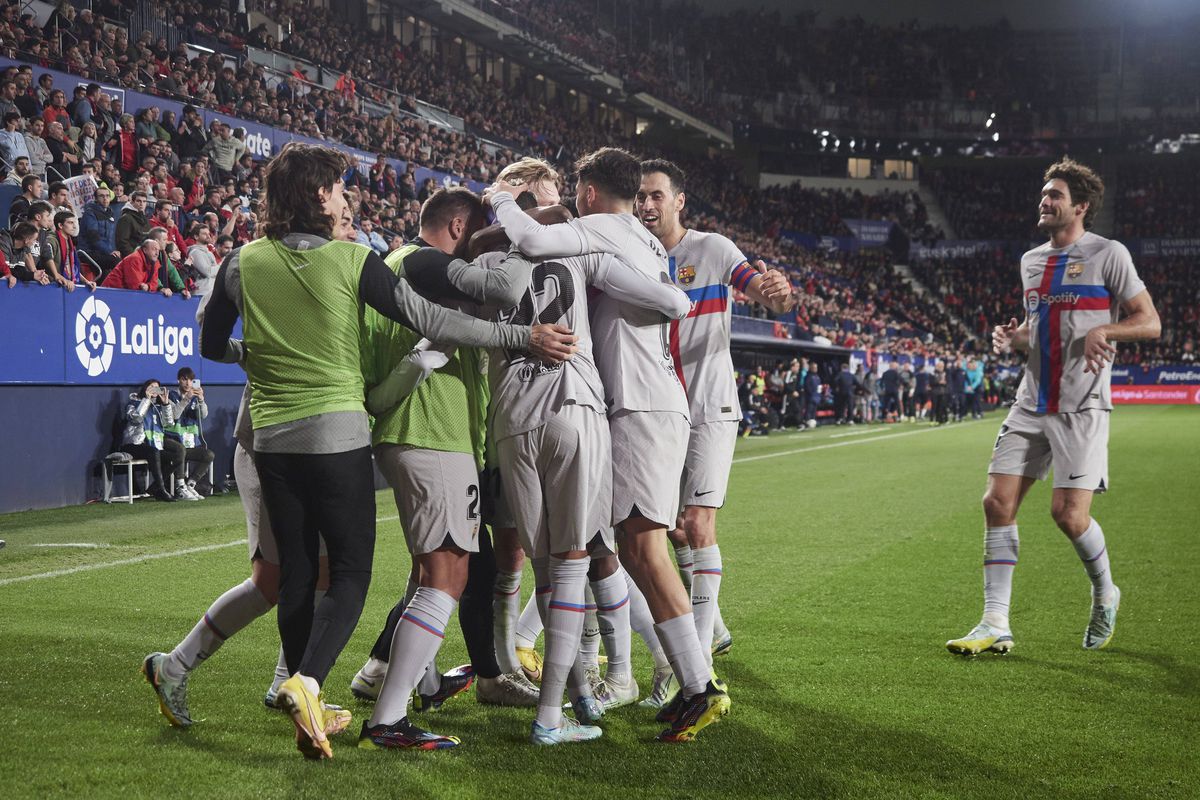 Gerard Pique se apără după ce a fost acuzat că l-a jignit pe arbitru » Ce susține că s-ar fi întâmplat, de fapt, la vestiare