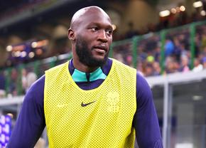 Patru știri scurte despre CM 2022: un jucător a leșinat pe teren + Lukaku e incert!