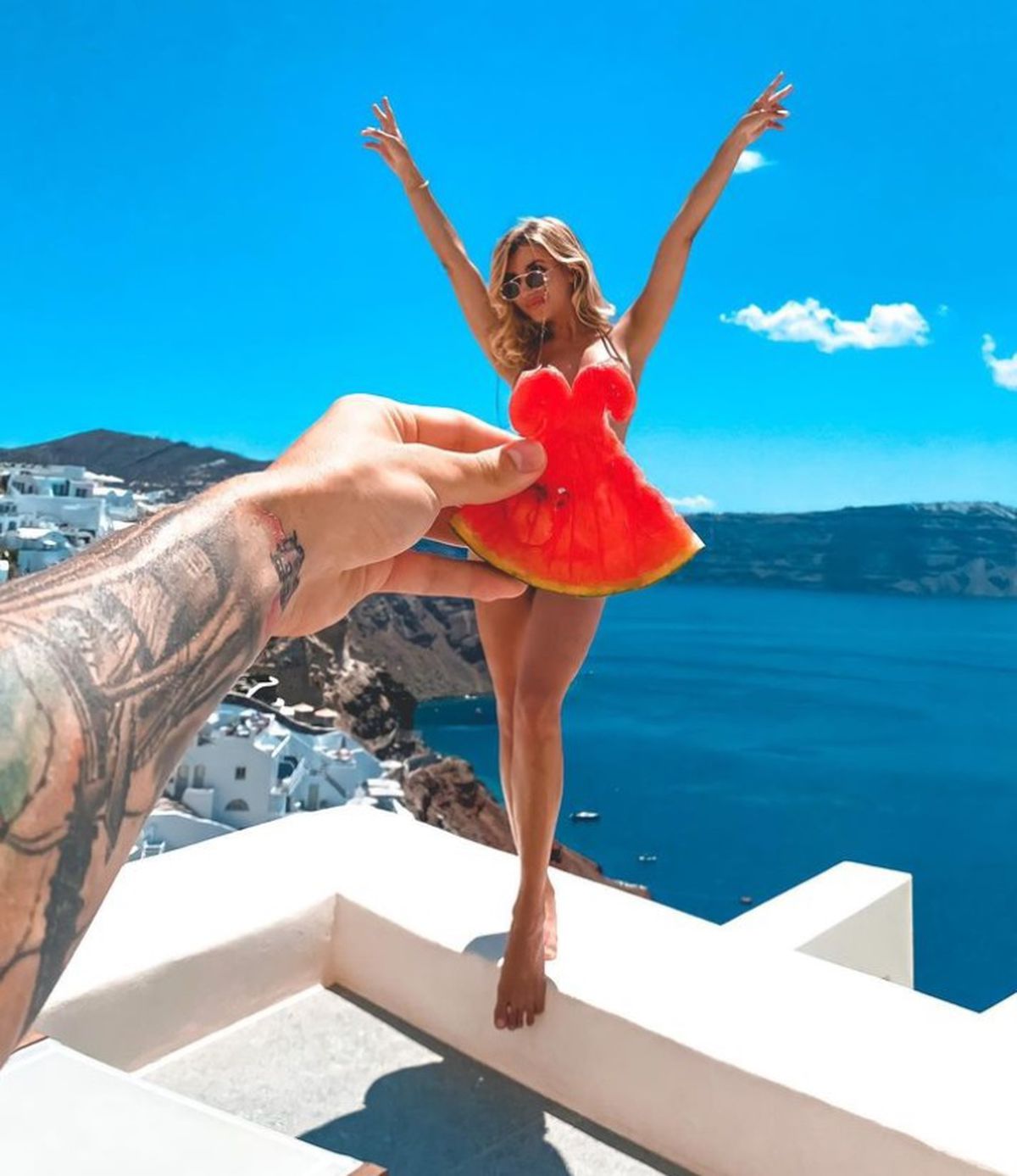 Atacantul cerut la naționala României are cea mai sexy susținătoare! Nu lipsește de la niciun meci