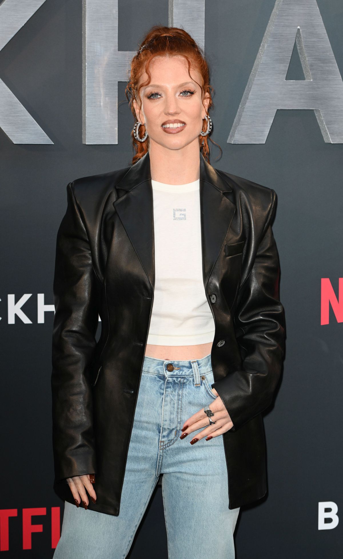 Prezentatoarea TV a confirmat că are o idilă cu celebra artistă: au fost surprinse când se sărutau