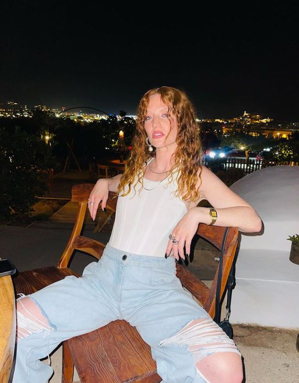 Prezentatoarea TV a confirmat că are o idilă cu celebra artistă: au fost surprinse când se sărutau