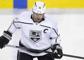 A scris istorie pe gheață! Anze Kopitar a devenit al patrulea jucător din istorie care înscrie 400 de goluri în NHL pentru Kings