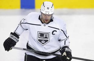 A scris istorie pe gheață! Anze Kopitar a devenit al patrulea jucător din istorie care înscrie 400 de goluri în NHL pentru Kings