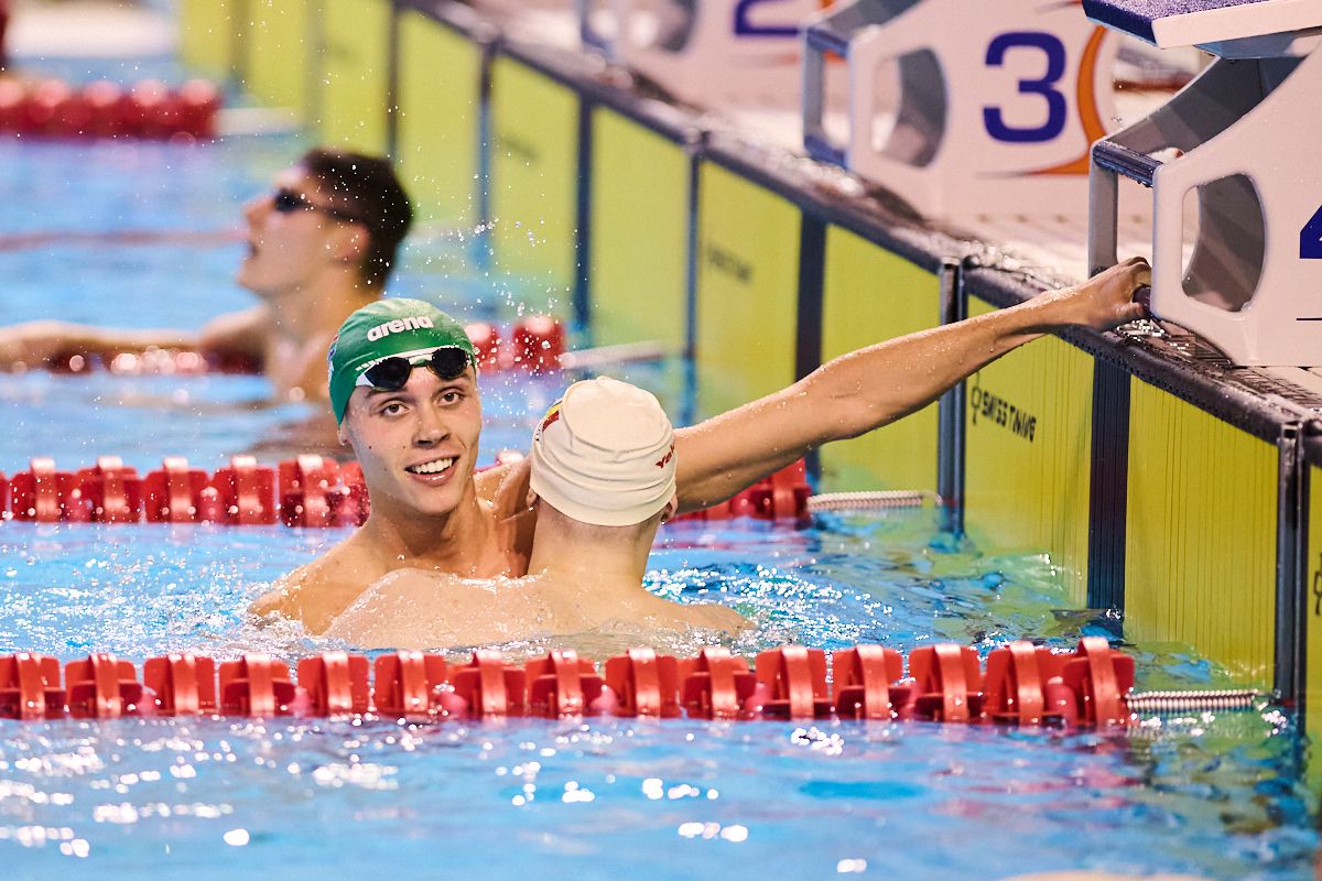 David Popovici, concluzii după prima zi de la Campionatele Naționale + explică de ce a purtat o cască imprimată cu steagul Africii de Sud