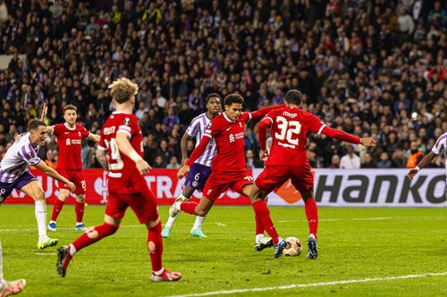 Meci haotic în Europa League » Liverpool a pierdut dramatic: gol anulat în 90+9. Foto: Imago Images