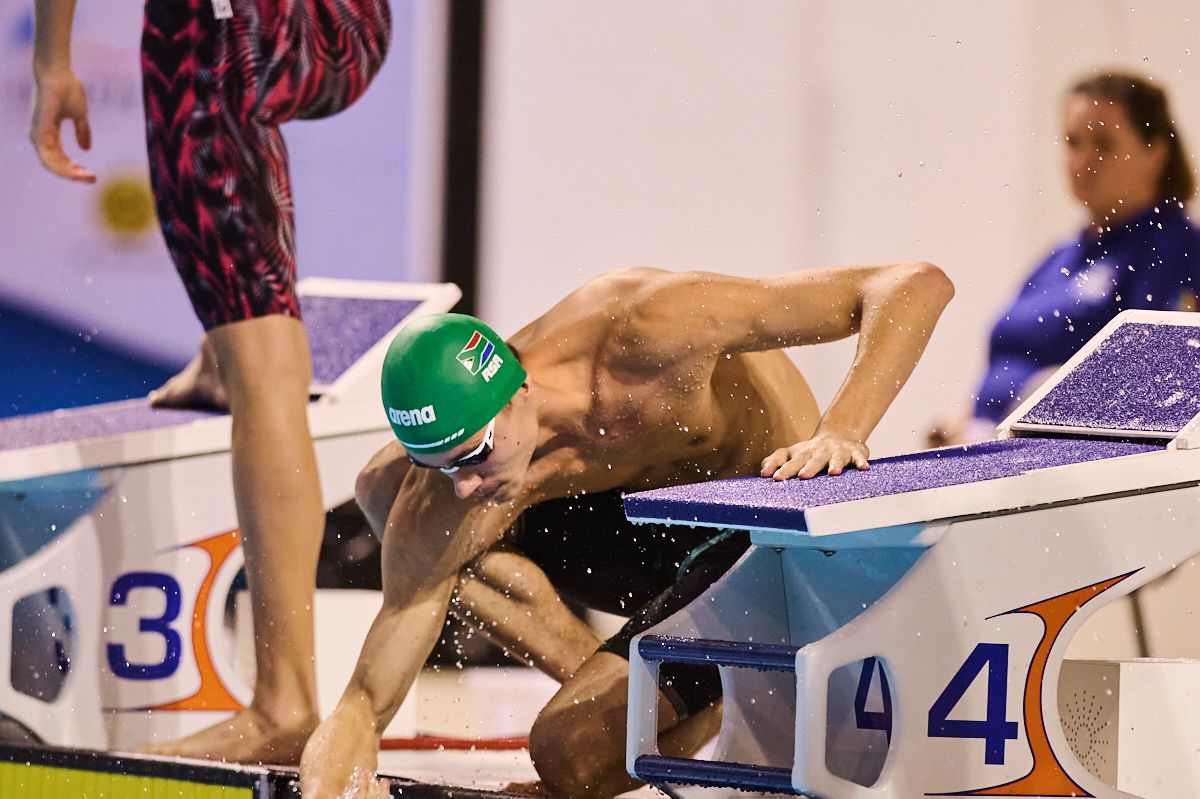 FOTO David Popovici, primul loc în finala de la 100m liber la Campionatele Naționale în bazin scurt