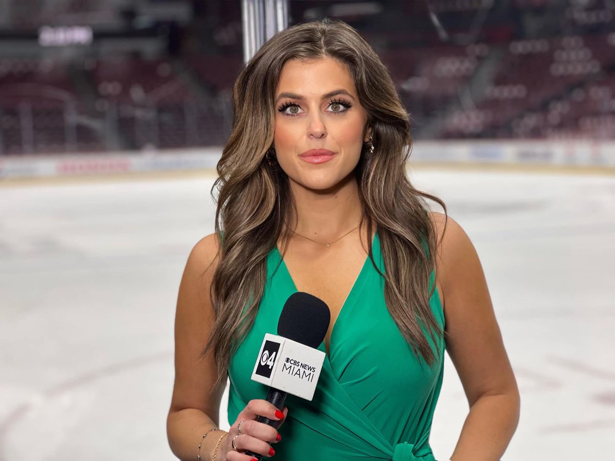 Trish Christakis este reporter pentru echipa CBS News Miami