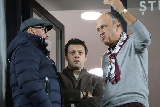 Dan Șucu, Viorel Moldovan și Victor Angelescu la Rapid - UTA Arad / Foto: Ionuț Iordache GSP