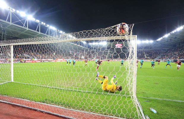 Fotbalistul din Superliga, „pus la punct” de colegi! Antrenorul a dezvăluit ce s-a petrecut în vestiar: „Așa se face”