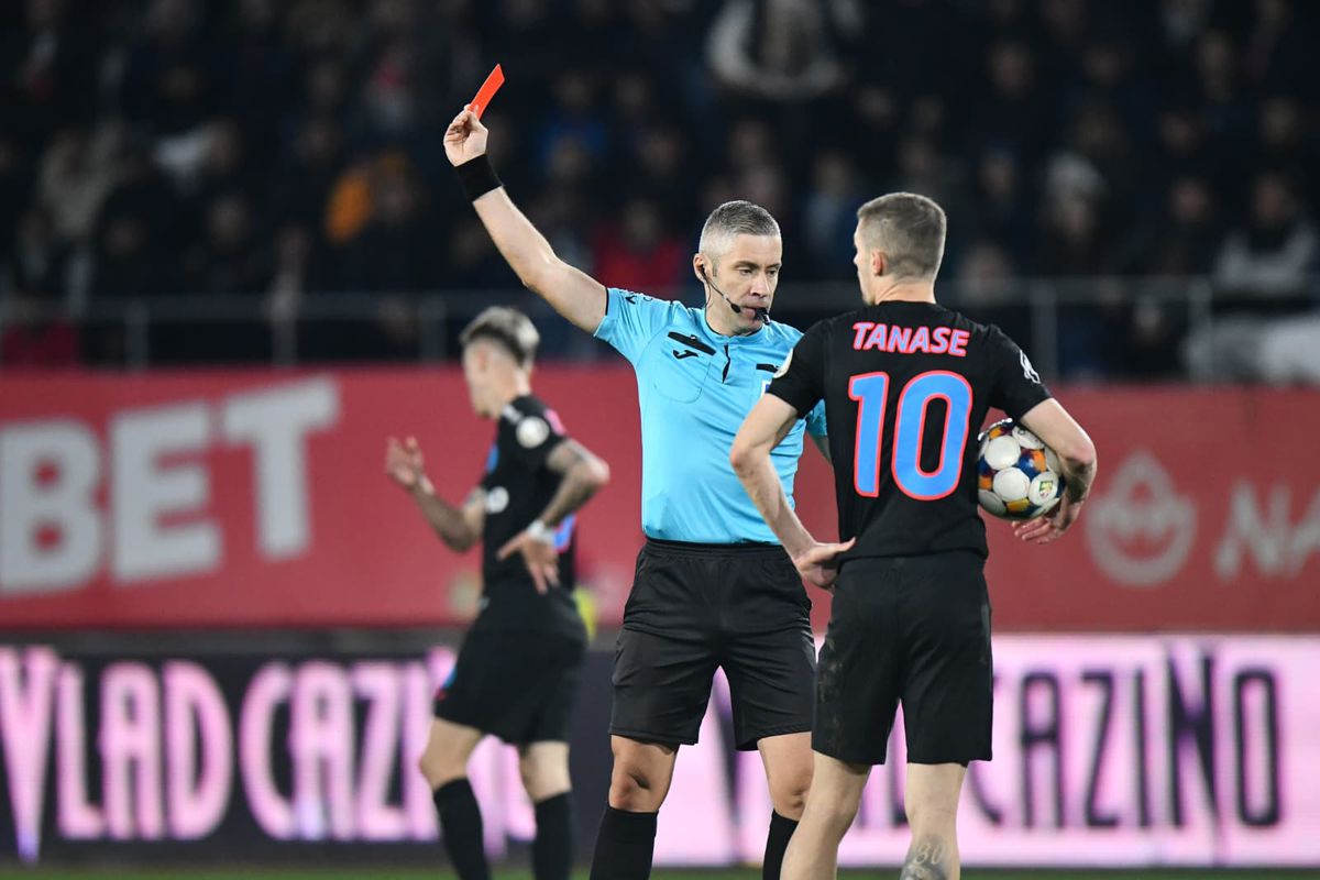 Dennis Politic a înscris primul gol în campionat pentru FCSB: „Nu mă încearcă nimic atunci când mă uit la Dinamo”