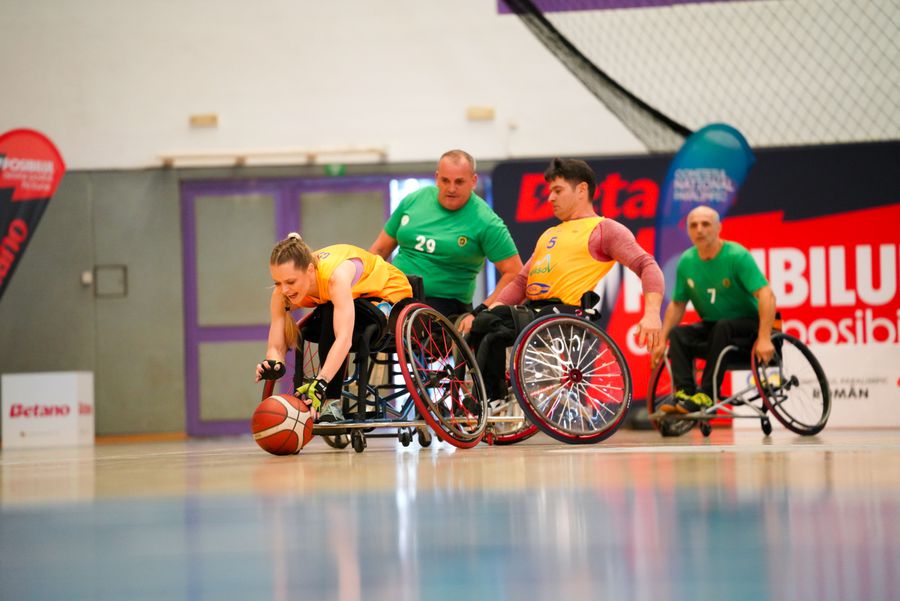 Antrenorul și căpitanul naționalei de baschet în fotoliu rulant, dezvăluiri despre progresul acestei discipline: „Sportul este sănătate”