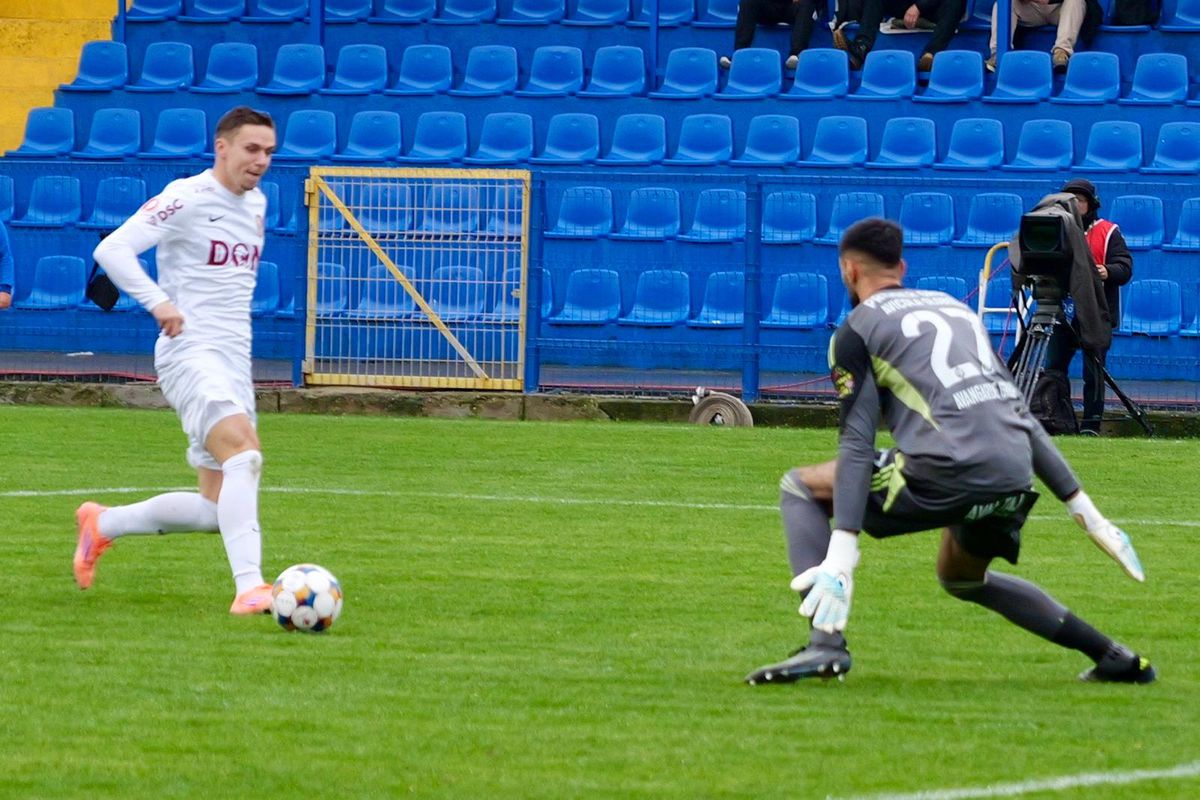 Unirea Slobozia - CFR Cluj, duel din etapa a 16-a din Superligă