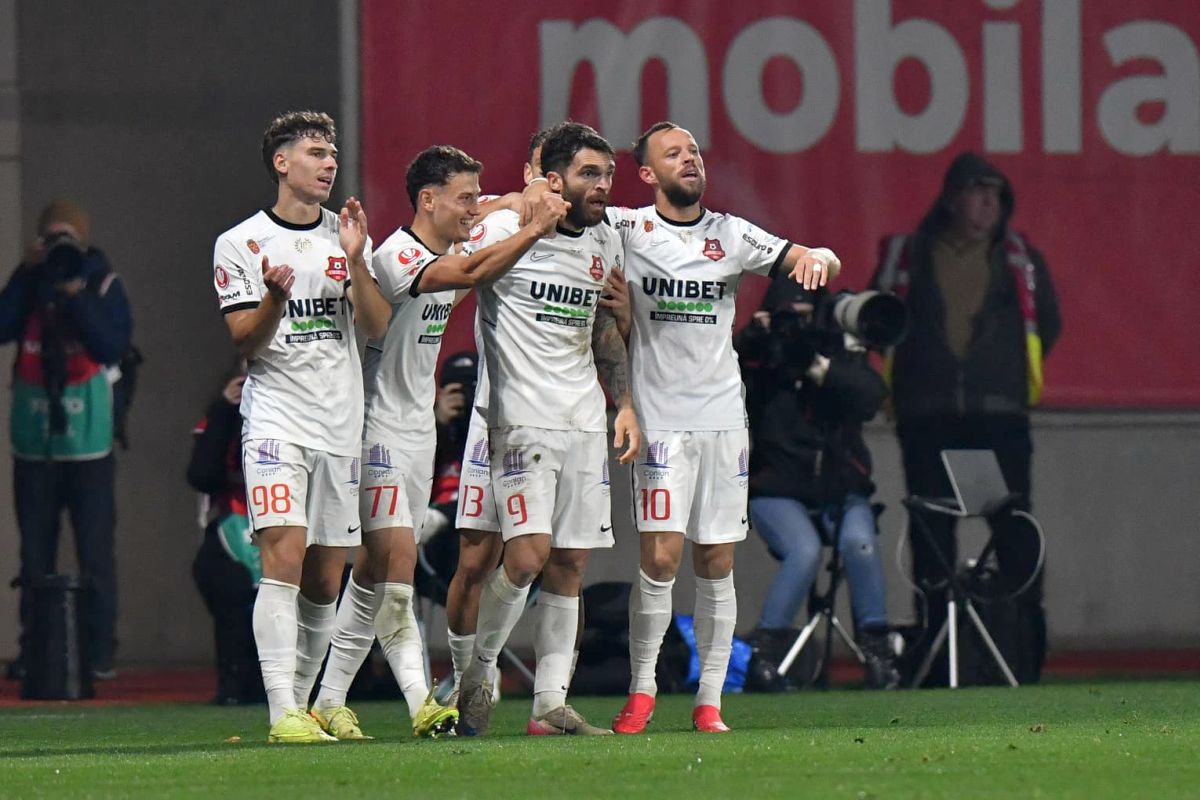 Șah-MAT! Apărarea campioanei a „dormit” » Gigi Becali a lăsat-o pe FCSB fără închizător: sibienii l-au penalizat imediat