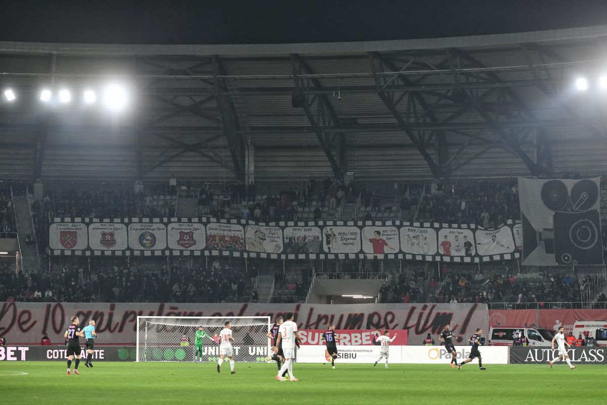 Panduru, șocat de ce a văzut în Hermannstadt - FCSB: „Inimaginabil! Ce se întâmplă?”