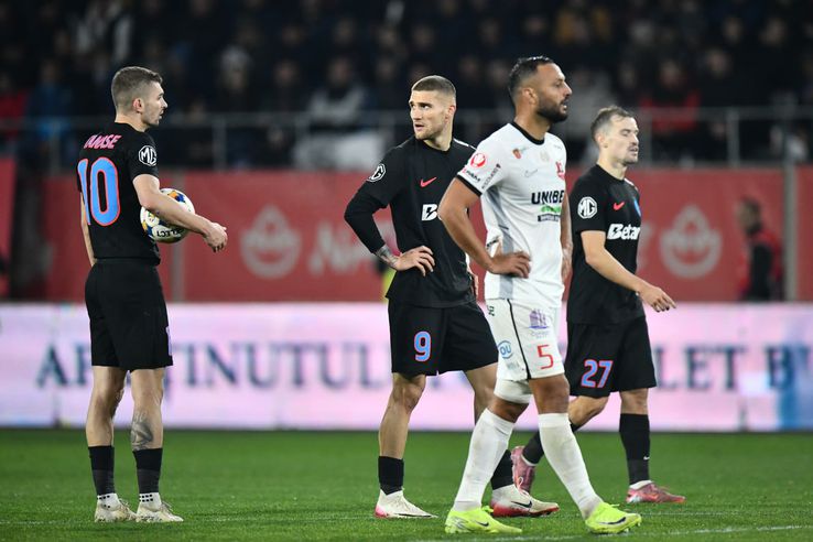 Bîrligea, roșu primit în Hermannstadt - FCSB / FOTO: Cristi Preda (GSP.ro)