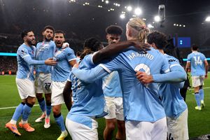 Manchester City - Liverpool 3-0 » Guardiola sărbătorește borna milenară cu o victorie categorică în fața campioanei și  „cetățenii” se apropie de liderul Arsenal