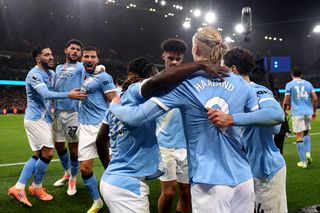 Manchester City - Liverpool 3-0 » Guardiola sărbătorește borna milenară cu o victorie categorică în fața campioanei și  „cetățenii” se apropie de liderul Arsenal