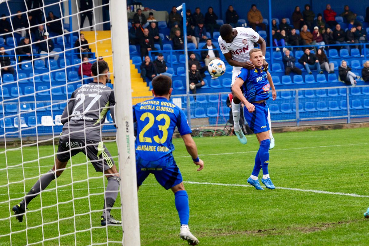 Unirea Slobozia - CFR Cluj, duel din etapa a 16-a din Superligă