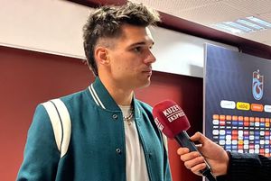 Ianis Hagi, oprit la interviu după ce i-a uimit pe turci: „Așchia nu sare departe de trunchi”