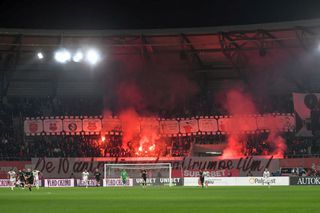 „De 10 ani rulăm cel mai frumos film!” » Scenografie aniversară la Hermannstadt - FCSB