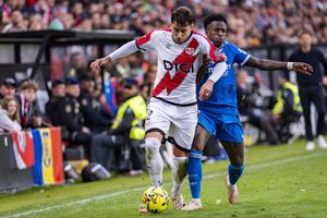 Presa din Spania, impresionată de Andrei Rațiu: „L-a blocat pe Vinicius și a fost pericol în atac!”