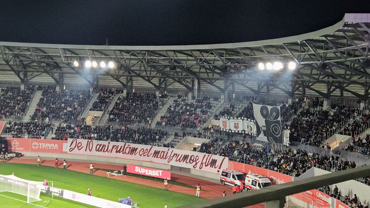 „De 10 ani rulăm cel mai frumos film!” » Scenografie aniversară la Hermannstadt - FCSB