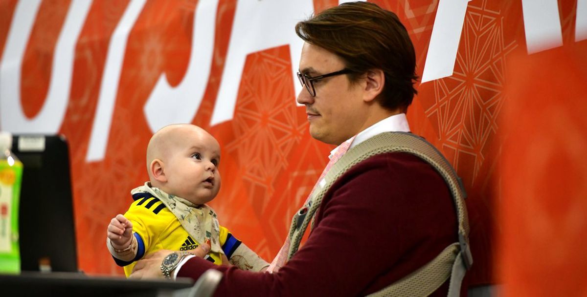 CORESPONDENȚĂ DIN JAPONIA // Reportaj + interviu EXCLUSIV » Bella de Mondiale » Fiul de numai 5 luni al suedezei e senzația turneului: „Îmi va fi greu să joc împotriva României!”