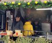 FOTO Poftiți la cârnați de la Liviu Ganea! Fostul campion al României e comerciant la Târgul de Crăciun din București