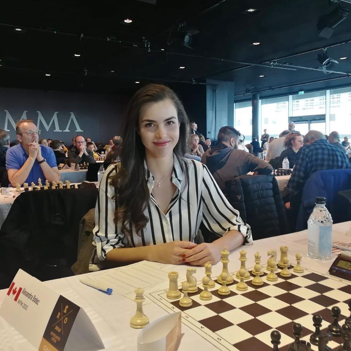 FOTO Superba Alexandra Botez e revelația șahului american după succesul serialului „The Queen's Gambit”