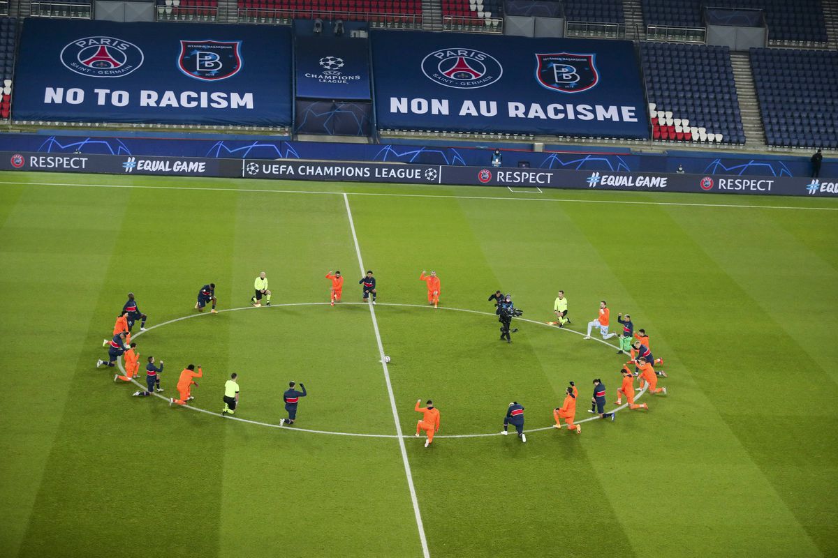 Încă un moment controversat în PSG - Bașakșehir! Ce era să pățească înlocuitorul lui Hațegan + I-a fost frică să arate „roșu”?