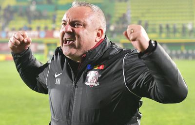 Întrebat de Craiova lui Mititelu, lui Miță Iosif i-a cășunat pe Xavi și Barcelona: „S-a distrat Bayern! Ce a făcut Xavi se face și în Divizia C la noi”