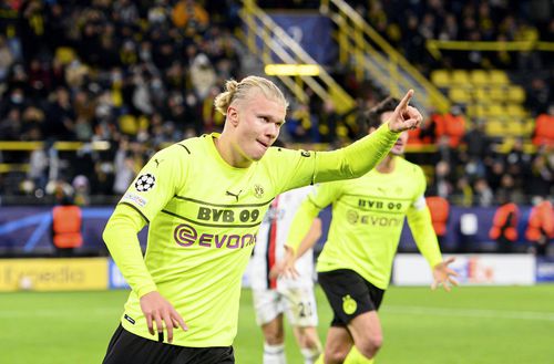 Erling Haaland (21 de ani), atacantul Borussiei Dortmund, e tot mai aproape de un transfer în vară. Agentul lui, celebrul Mino Raiola, a vorbit despre viitorul norvegianului.