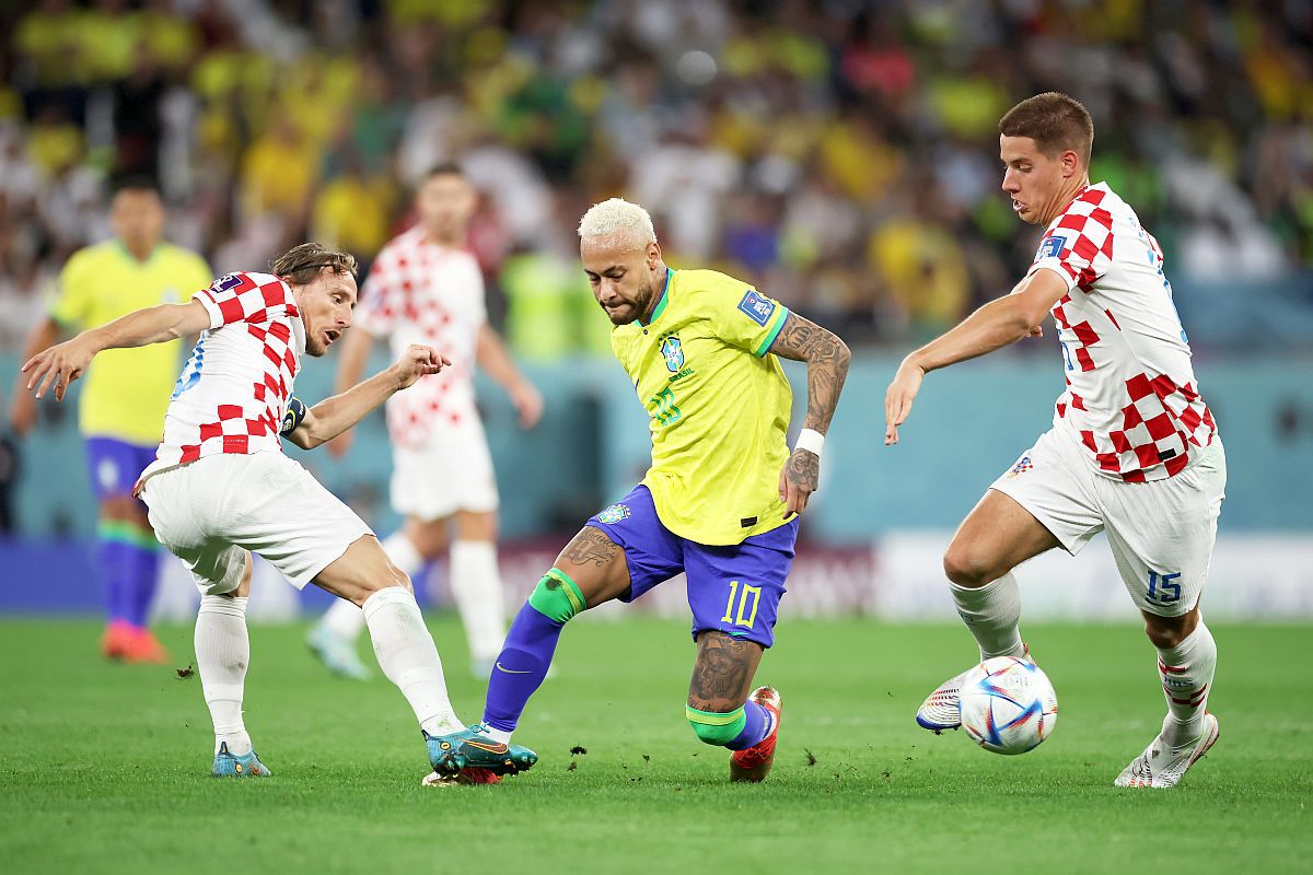 Dan Petrescu a urmărit sfertul de Mondial și a făcut legătura cu CFR Cluj: „Pe Golofca erați supărați...”