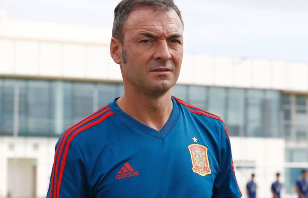 Viitoarea adversară a naționalei României are un nou selecționer: cu cine au bătut palma ibericii