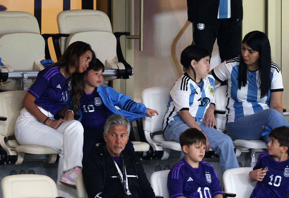 Ploaie de galbene în Țările de Jos - Argentina! Ce spune regulamentul FIFA în privința avertismentelor la Campionatul Mondial