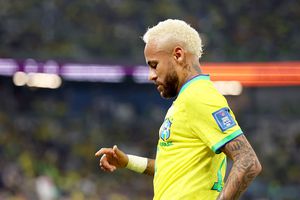 „Șugubăț mic” » MM Stoica n-are milă de Neymar, eliminat de la Mondial fără să execute penalty cu Croația: „Bate cu Chateauroux. Dacă-l lasă Mbappé”