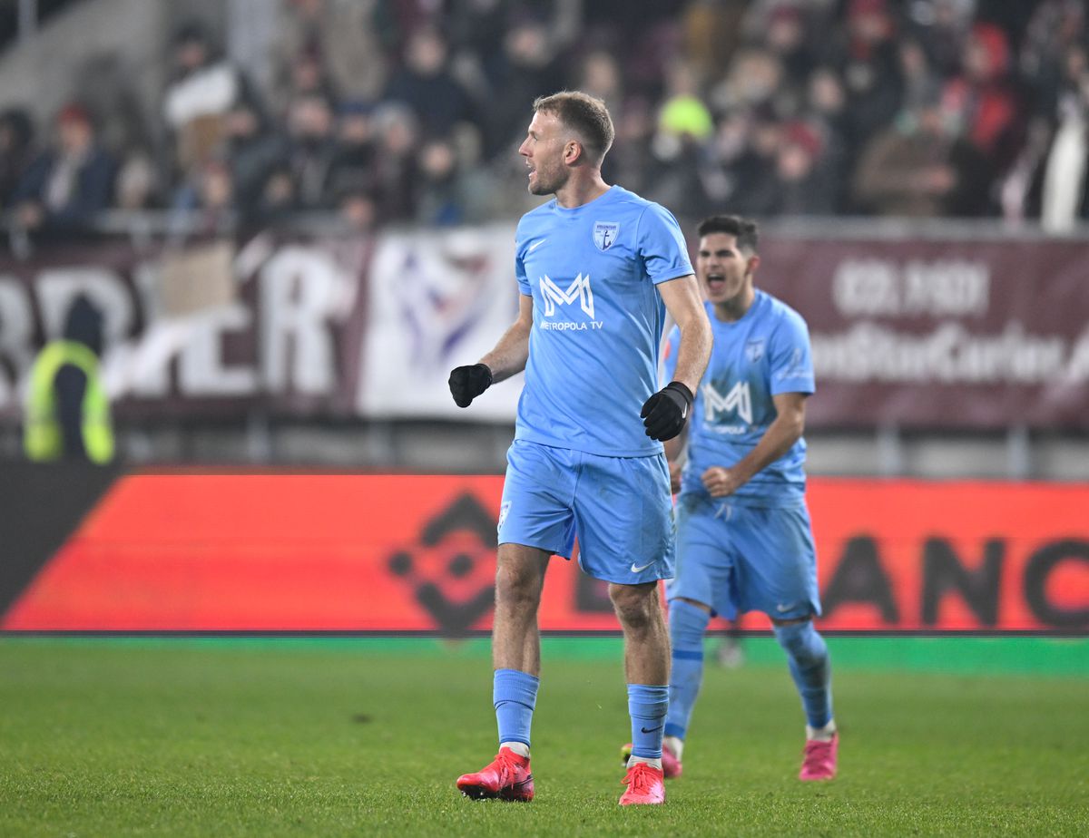 Daniel Niculae și Victor Angelescu, în vestiar după Rapid - FC Voluntari » Ce le-au transmis șefii giuleștenilor