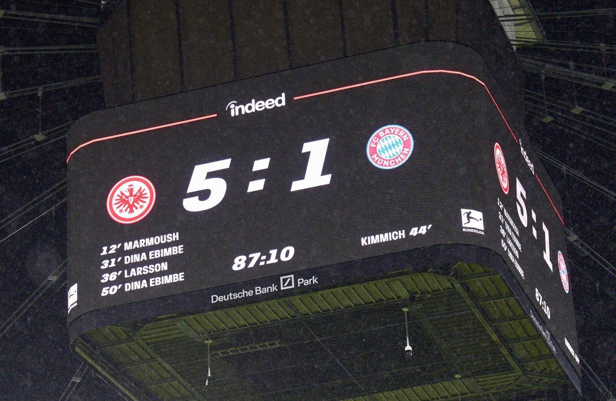 Bayern, umilită de Frankfurt. Foto: Imago