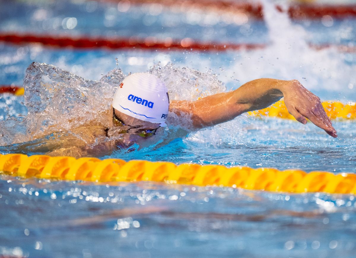 David Popovici, medalie de bronz în proba de 100 m liber la Campionatele Europene în bazin scurt » Robert Badea, locul 5 la 400 m mixt