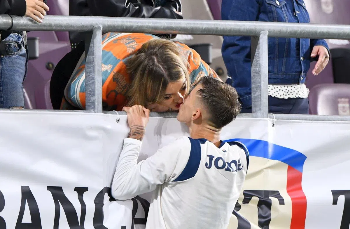 Sfaturi din interiorul FRF pentru Tavi Popescu: „Să nu renunți la nicio fată! Dacă e cea potrivită, ține-o lângă tine”