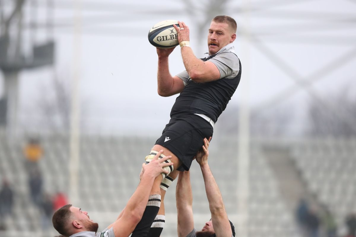 „Cătălin Hîldan înseamnă Dinamo!” » Moment special după ce „buldogii” au luat titlul la rugby: familia „Unicului Căpitan” s-a reunit pe gazon