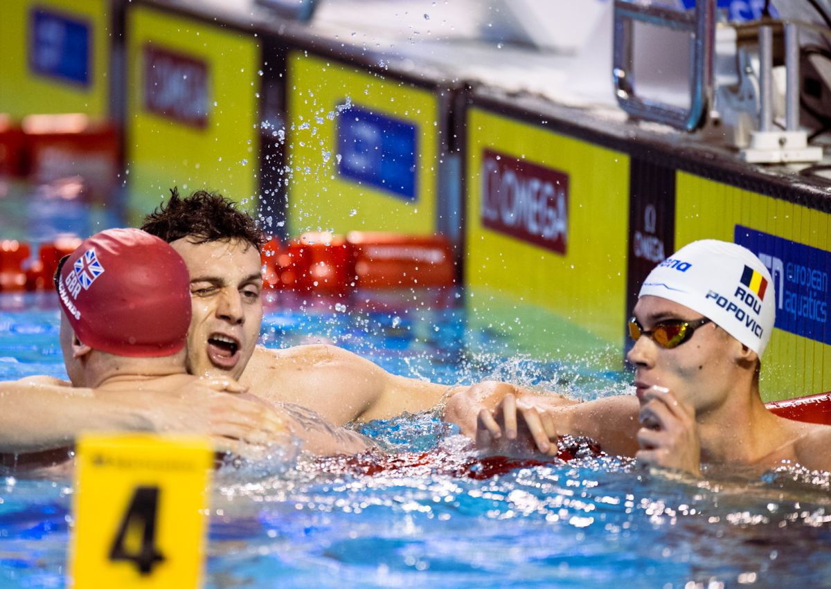 David Popovici, medalie de bronz în proba de 100 m liber la Campionatele Europene în bazin scurt » Robert Badea, locul 5 la 400 m mixt