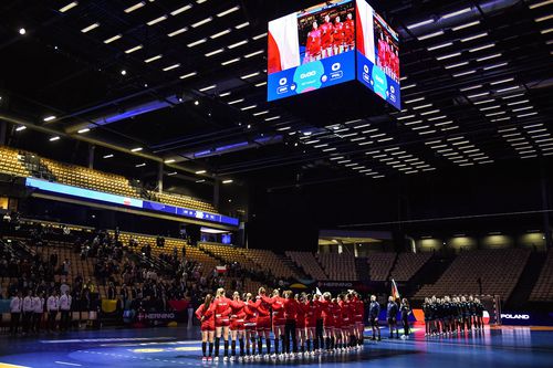 Germania, calificată matematic în sferturile Campionatului Mondial de handbal feminin. O necunoscută în grupa României