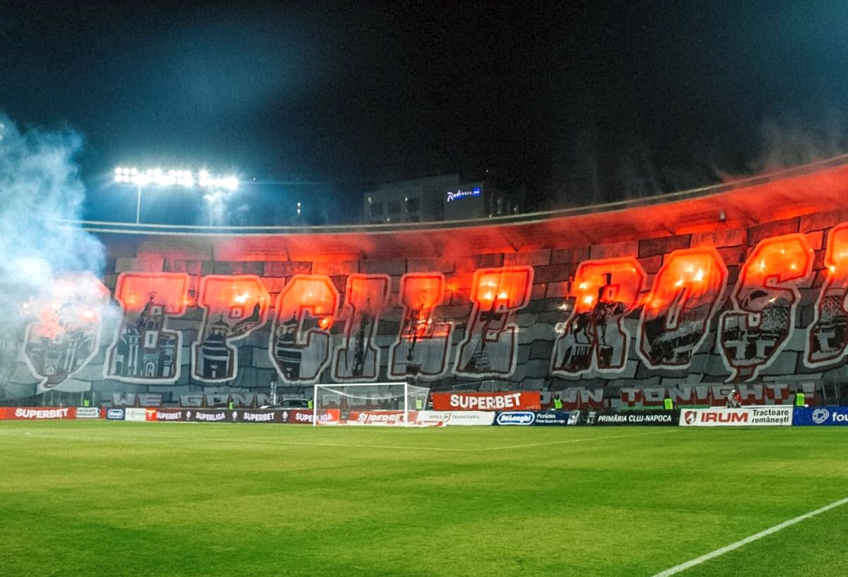 U Cluj - CFR Cluj 3-2! Studenție-poezie! „U” revine și câștigă un derby SPLENDID, Sabău e din nou lider în Superligă!