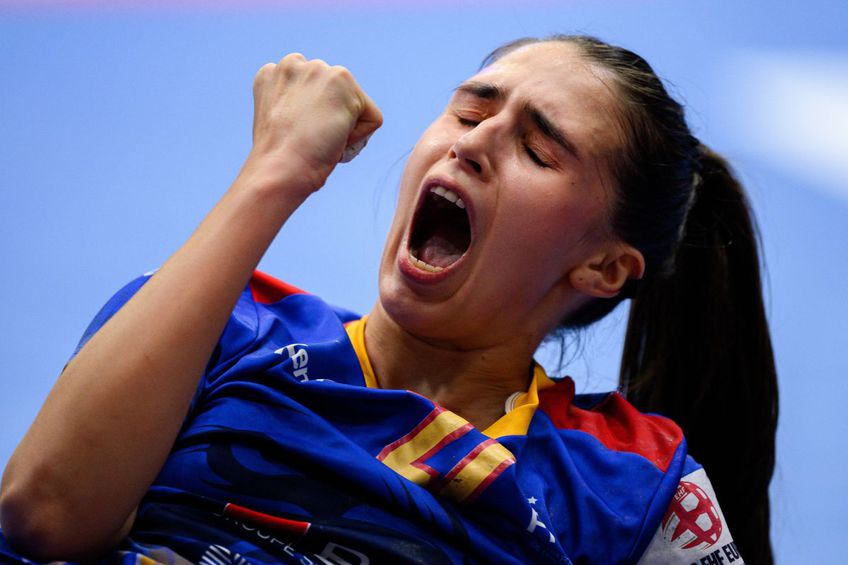 Lorena Ostase (27 de ani), căpitanul naționalei de handbal feminin a României, a vorbit la superlativ despre lotul care are șansa de a prinde top 8 la Euro 2024 / FOTO: Imago