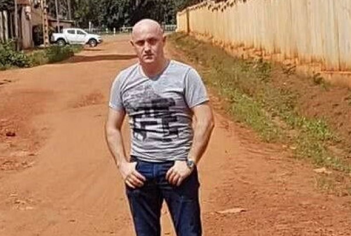 Horațiu Potra, temutul mercenar din Legiunea Străină. A candidat la primăria Mediaș și promitea că o va salva pe Gaz Metan