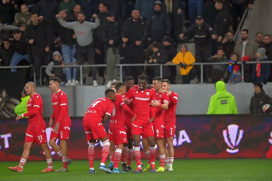 Fotbaliștii lui Dinamo, salarii de top pentru Superliga