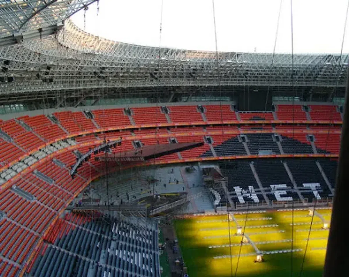 Stadioanele din Ucraina se degradează pe zi ce trece » Incredibil cum au ajuns să arate din cauza războiului declanșat de Rusia: 77 dintre ele au fost atinse de bombe și rachete!