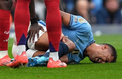 Rodri nu mai scapă de problemele medicale: „Nu pot să joc. Mă doare rău genunchiul”