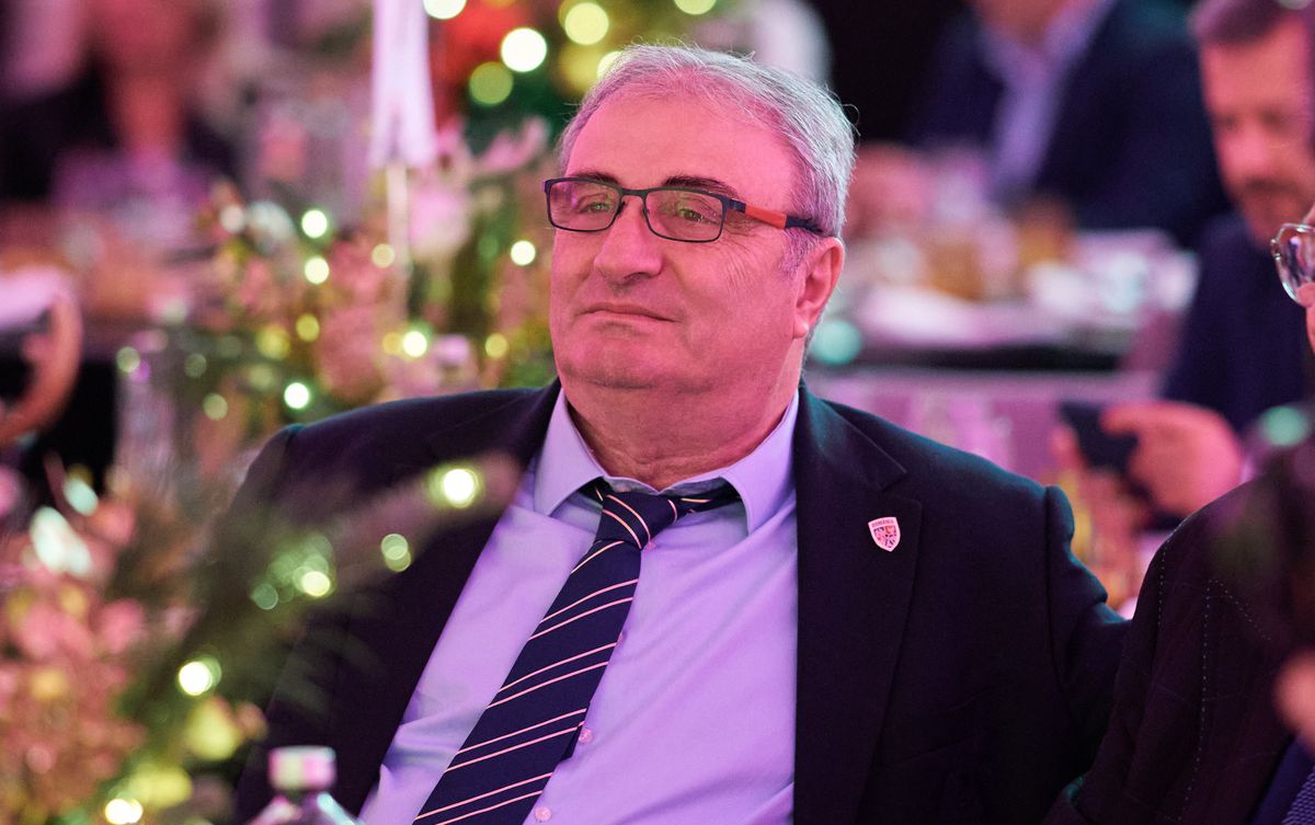 Concurează cu Rădoi » Angajatul FRF, cu ceas de 200.000 de euro la mână